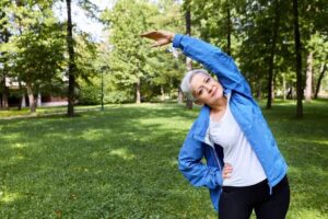 Leia mais sobre o artigo 5 benefícios dos exercícios físicos durante a Menopausa